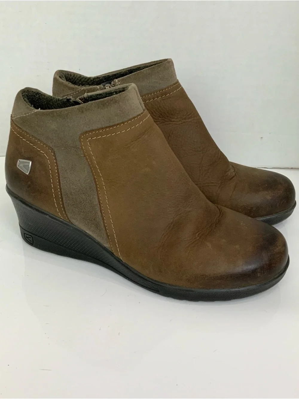 Keen Sz 9 Brown Leather Brindle Wedge Ankle Side Zip Boots Booties Burnished Toe